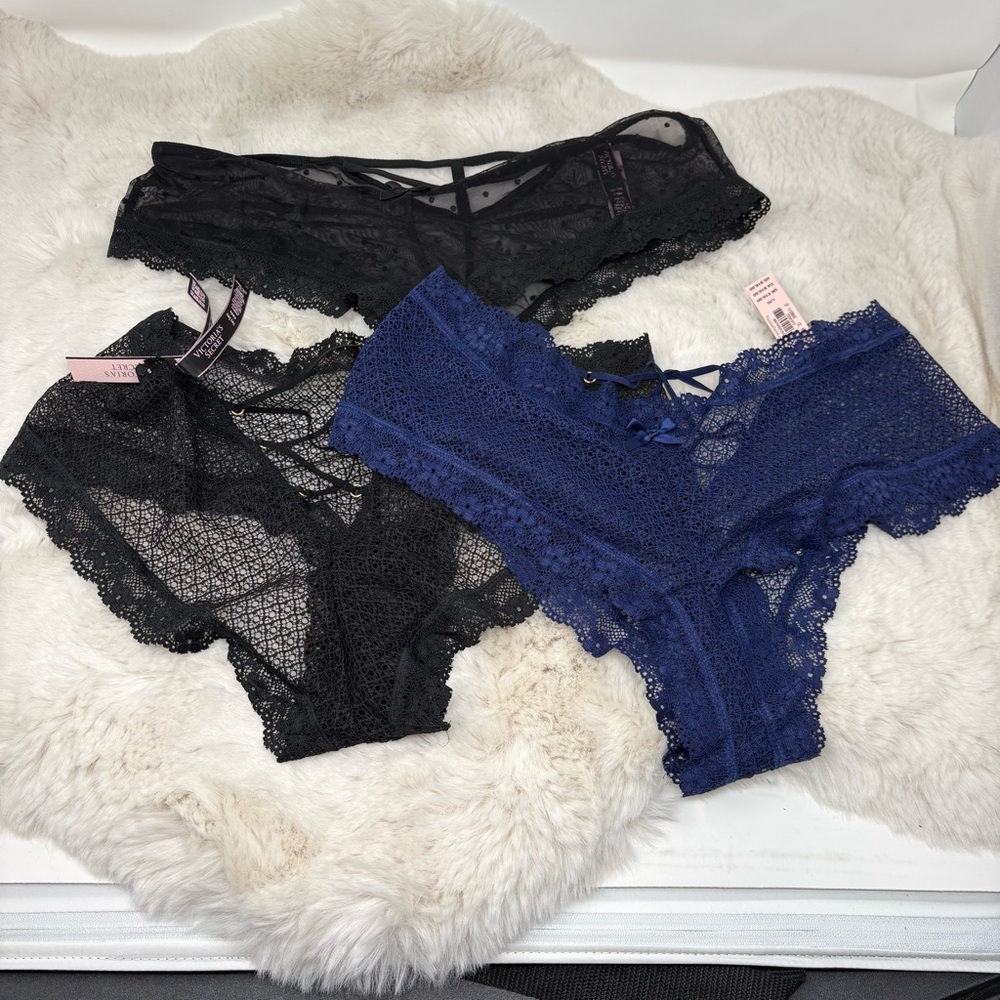 NWT Victoria’s Very Sexy Cheeky Panty Bundle 3pk Lace Cheeky Large 2017